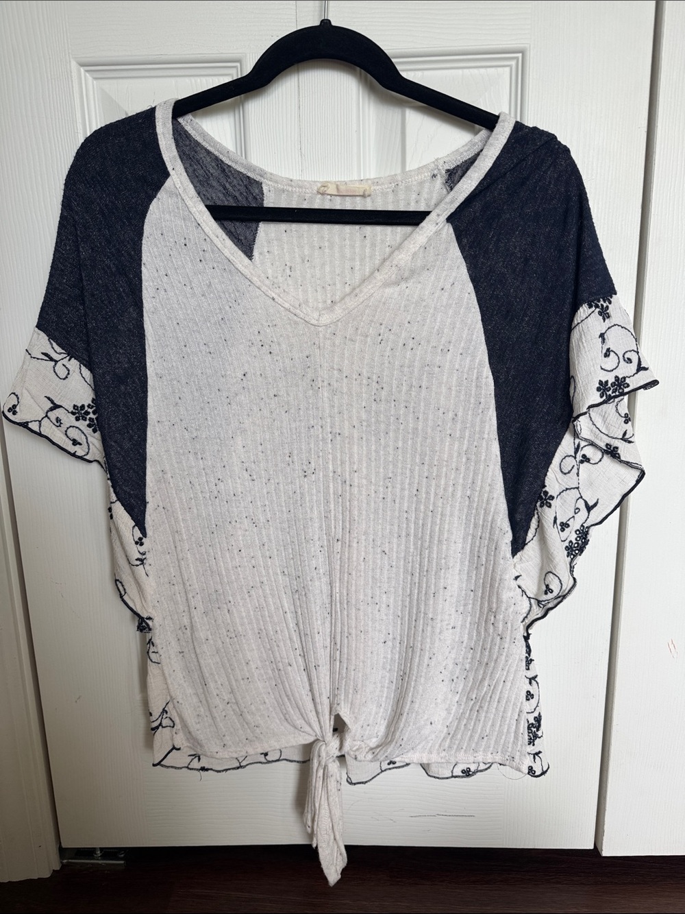 Hummingbird Cream & Black Knot-Front Short Sleeve Crop Top